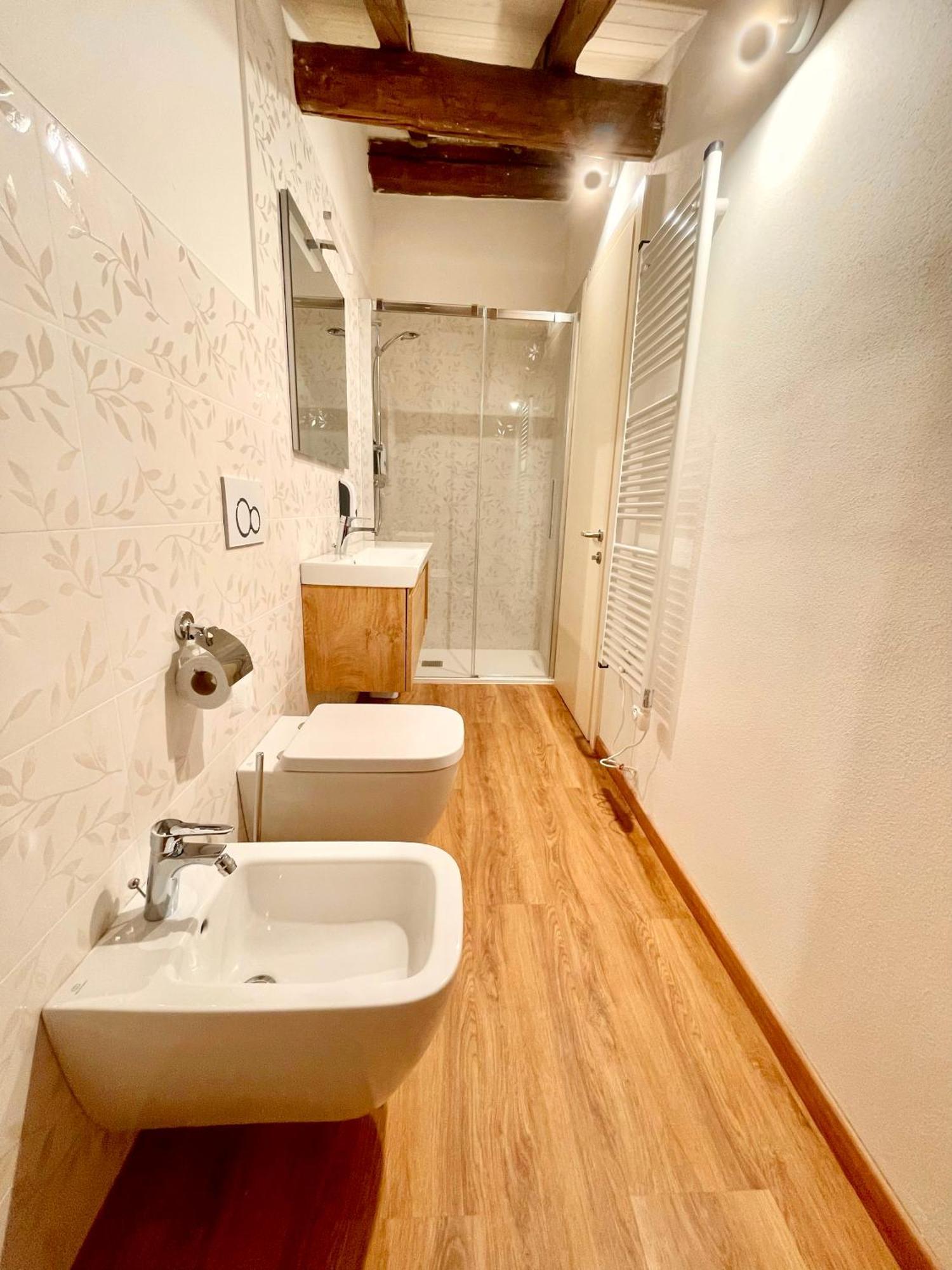 Domus 44 Rooms - Porta Nuova * Verona